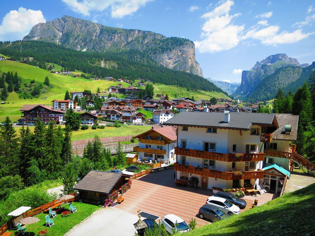 Hotel La Pineta Sëlva di Val Gardena Eksteriør billede