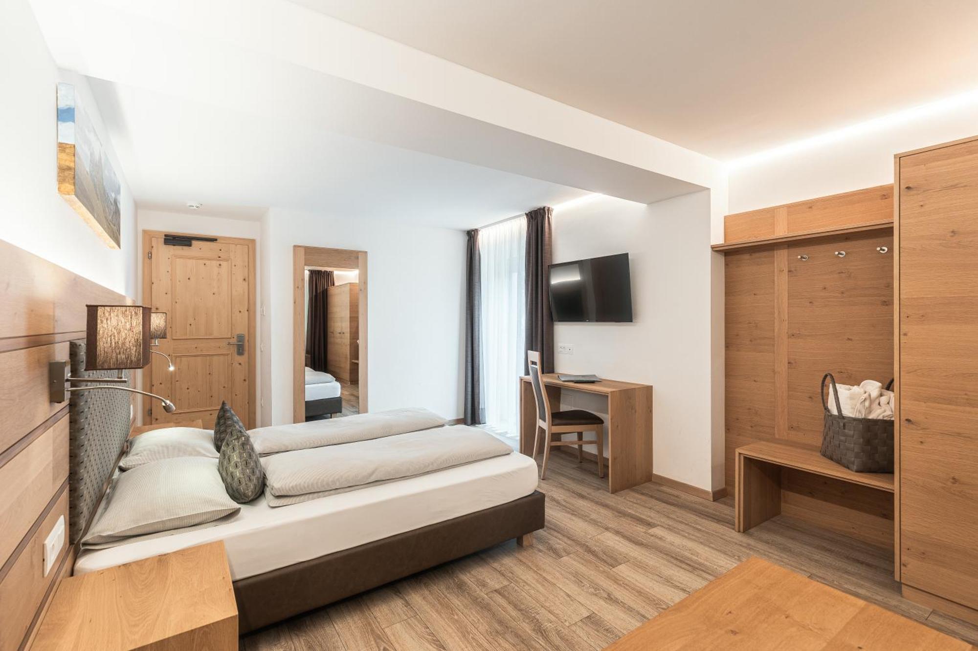 Hotel La Pineta Sëlva di Val Gardena Værelse billede