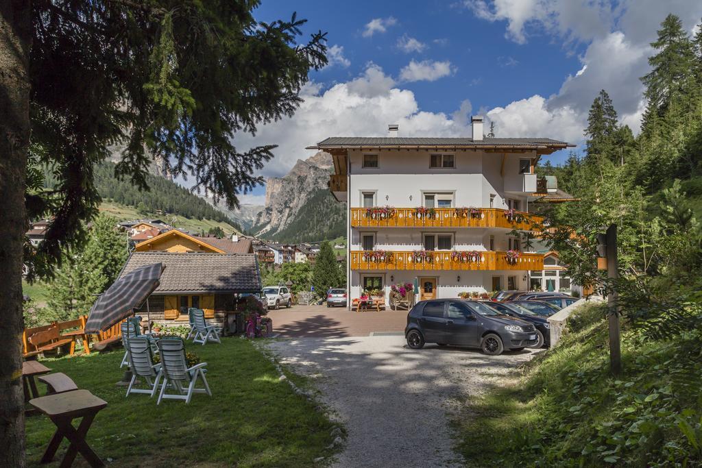 Hotel La Pineta Sëlva di Val Gardena Eksteriør billede